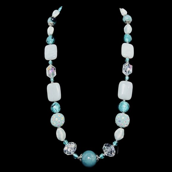 Unbranded Jewelry - Chunky Teal And Clear Glass With Blue Quartz Beaded Necklace (NA77)